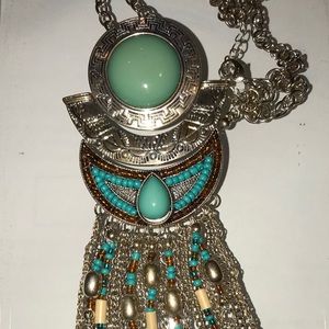 BEAUTIFUL TURQUOISE NECKLACE